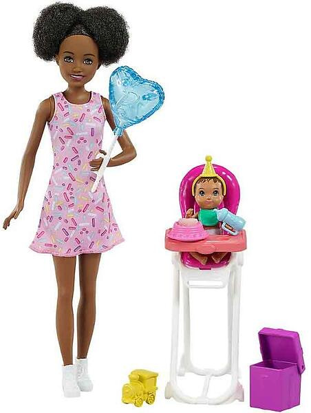 Barbie Skipper Babysitters nukke ja leikkisetti - syöttötuoli 2 (GRP41) ryhmässä LELUT, TUOTTEET LAPSILLE JA VAUVOILLE / Leikkikalut, Askartelu &Pelit / Nuket & Tarvikkeet @ TP E-commerce Nordic AB (C80864)