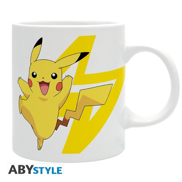 Abysse POKEMON - muki - 320 ml - Logo & Pikachu ryhmässä URHEILU, VAPAA-AIKA JA HARRASTUS / Hauskat tavarat / Mukit @ TP E-commerce Nordic AB (C82492)