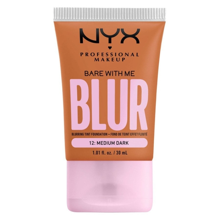 NYX Professional Makeup Bare With Me Blur Tint Foundation 12 Keskitumma tumma ryhmässä KAUNEUS JA TERVEYS / Meikit / Meikit Kasvot / Meikkivoide @ TP E-commerce Nordic AB (C84676)