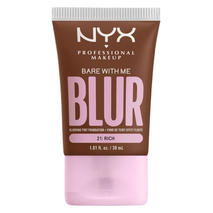 NYX Professional Makeup Bare With Me Blur Tint Foundation 21 Rich -värisävysävy ryhmässä KAUNEUS JA TERVEYS / Meikit / Meikit Kasvot / Meikkivoide @ TP E-commerce Nordic AB (C84684)