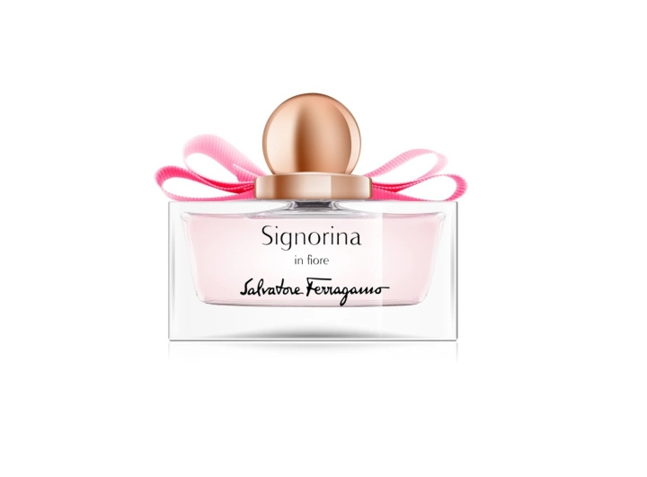 Salvatore Ferragamo Signorina In Fiore EDT 50 ml ryhmässä KAUNEUS JA TERVEYS / Tuoksut & Parfyymit / Parfyymit / Naisten Tuoksut @ TP E-commerce Nordic AB (C84873)