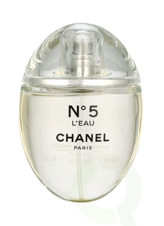 Chanel No 5 L\'Eau Edt Spray 50 ml ryhmässä KAUNEUS JA TERVEYS / Tuoksut & Parfyymit / Parfyymit / Naisten Tuoksut @ TP E-commerce Nordic AB (C85047)