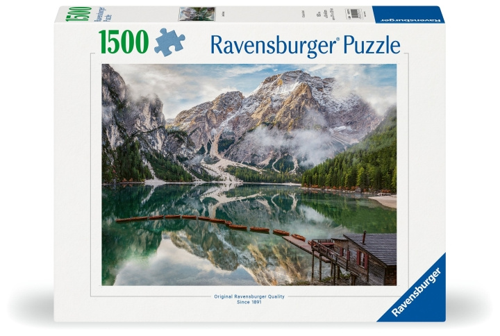 Ravensburger Puzzle Lake Braies 1500p (12001211) ryhmässä LELUT, TUOTTEET LAPSILLE JA VAUVOILLE / Leikkikalut, Askartelu &Pelit / Palapelit @ TP E-commerce Nordic AB (C86563)