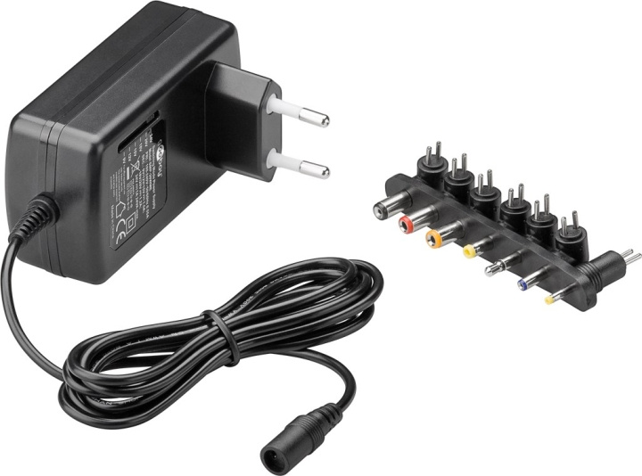 Goobay Universalnätdel (9 V - 24 V max. 24 W / 1,5 A) inkl. 7x DC-adaptrar ryhmässä KOTI, TALOUS JA PUUTARHA / Sähkö & Valaistus / Verkkosovitin @ TP E-commerce Nordic AB (C86856)