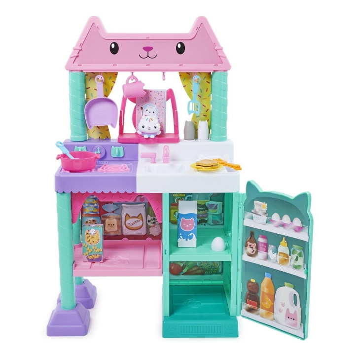 Gabby\'s Dollhouse Cakey Kitchen (6065441) ryhmässä LELUT, TUOTTEET LAPSILLE JA VAUVOILLE / Leikkikalut, Askartelu &Pelit / Nuket & Tarvikkeet @ TP E-commerce Nordic AB (C89338)