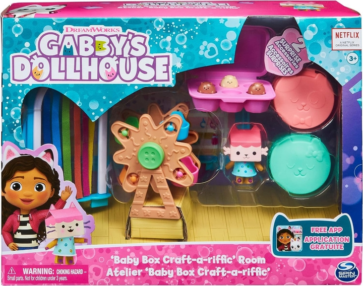 Gabby\'s Dollhouse Deluxe-huone - Baby box craft-a-riffic huone ryhmässä LELUT, TUOTTEET LAPSILLE JA VAUVOILLE / Leikkikalut, Askartelu &Pelit / Nuket & Tarvikkeet @ TP E-commerce Nordic AB (C89592)