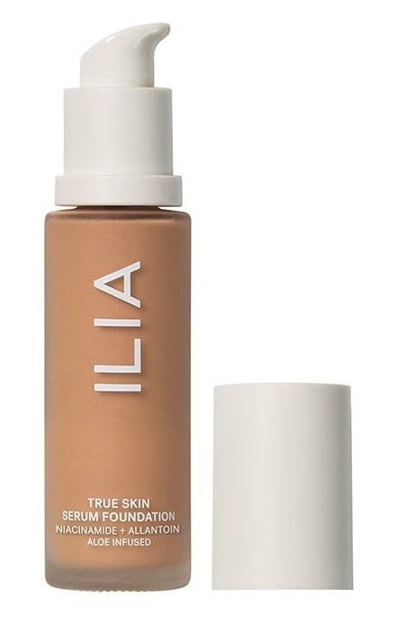 ILIA True Skin Seerum Foundation Maraca SF9 30 ml ryhmässä KAUNEUS JA TERVEYS / Meikit / Meikit Kasvot / Meikkivoide @ TP E-commerce Nordic AB (C89642)