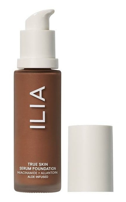 ILIA True Skin Serum Foundation Macquarie SF13 30 ml 30 ml ryhmässä KAUNEUS JA TERVEYS / Meikit / Meikit Kasvot / Meikkivoide @ TP E-commerce Nordic AB (C89648)