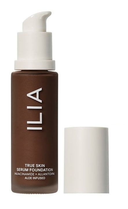 ILIA True Skin Serum Foundation Grenada SF15 30 ml ryhmässä KAUNEUS JA TERVEYS / Meikit / Meikit Kasvot / Meikkivoide @ TP E-commerce Nordic AB (C89649)