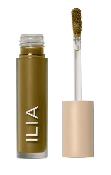 ILIA ILIA Liquid Powder Matte Eye Tint Juniper Moss Green 3,5 ml ryhmässä KAUNEUS JA TERVEYS / Meikit / Silmät ja kulmat / Luomivärit @ TP E-commerce Nordic AB (C89667)