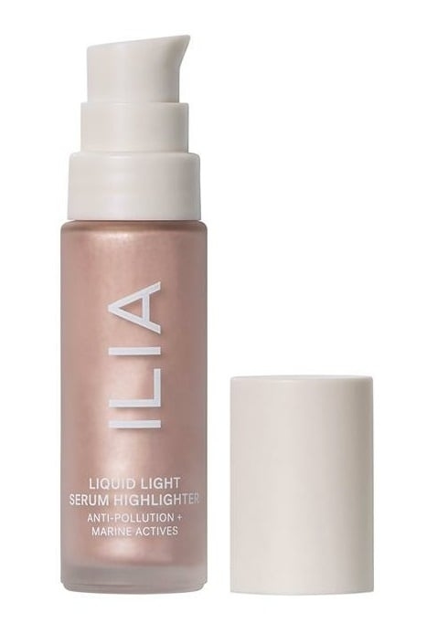 ILIA Liquid Light Serum Highlighter Atomic Fair/Pink 15 ml ryhmässä KAUNEUS JA TERVEYS / Meikit / Meikit Kasvot / Contour/Highlight @ TP E-commerce Nordic AB (C89670)