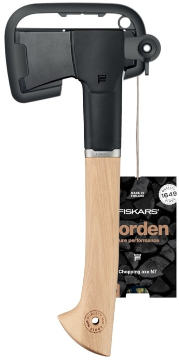 Fiskars Nordenin hakkuukirves N7 ryhmässä KOTI, TALOUS JA PUUTARHA / Puutarhatuotteet / Puutarhatyökalut @ TP E-commerce Nordic AB (C91479)