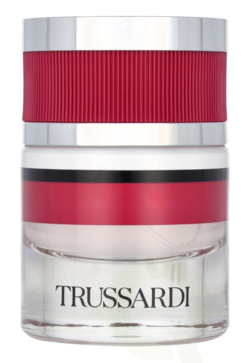 Trussardi Ruby Red Edp Spray 30 ml ryhmässä KAUNEUS JA TERVEYS / Tuoksut & Parfyymit / Parfyymit / Naisten Tuoksut @ TP E-commerce Nordic AB (C92047)