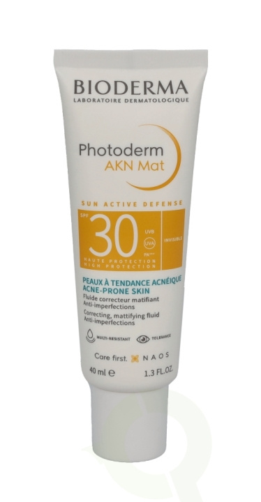 Bioderma Photoderm Akn Mat Fluide SPF30 40 ml ryhmässä KAUNEUS JA TERVEYS / Ihonhoito / Rusketus / Aurinkosuoja @ TP E-commerce Nordic AB (C92284)