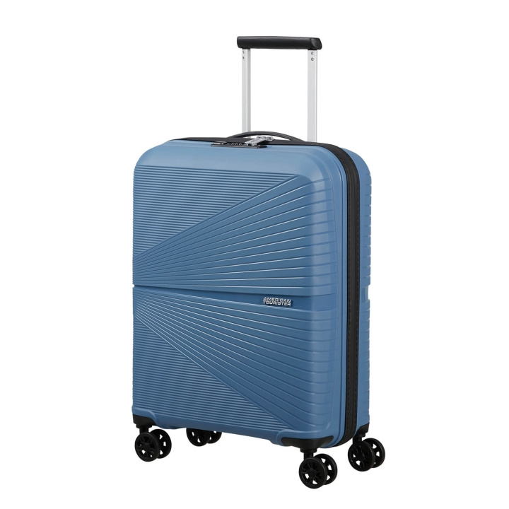 American Tourister Matkalaukku Airconic Spinner 55/20 Coronet Blue ryhmässä URHEILU, VAPAA-AIKA JA HARRASTUS / Matkailutarvikkeet / Matkalaukut @ TP E-commerce Nordic AB (C92317)