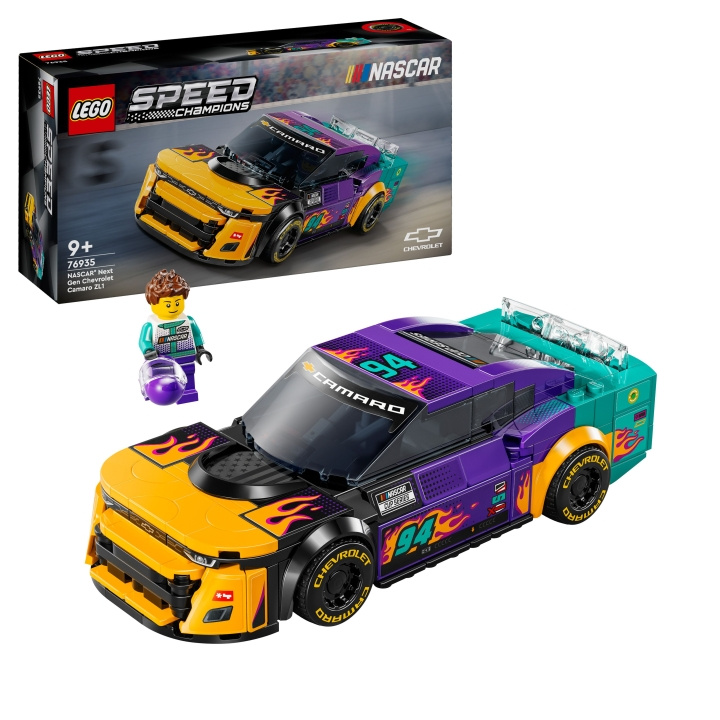 LEGO Speed Champions - NASCAR® Next Gen Chevrolet Camaro ZL1 (76935) ryhmässä LELUT, TUOTTEET LAPSILLE JA VAUVOILLE / Leikkikalut, Askartelu &Pelit / Rakennuslelut / Lego @ TP E-commerce Nordic AB (C94394)