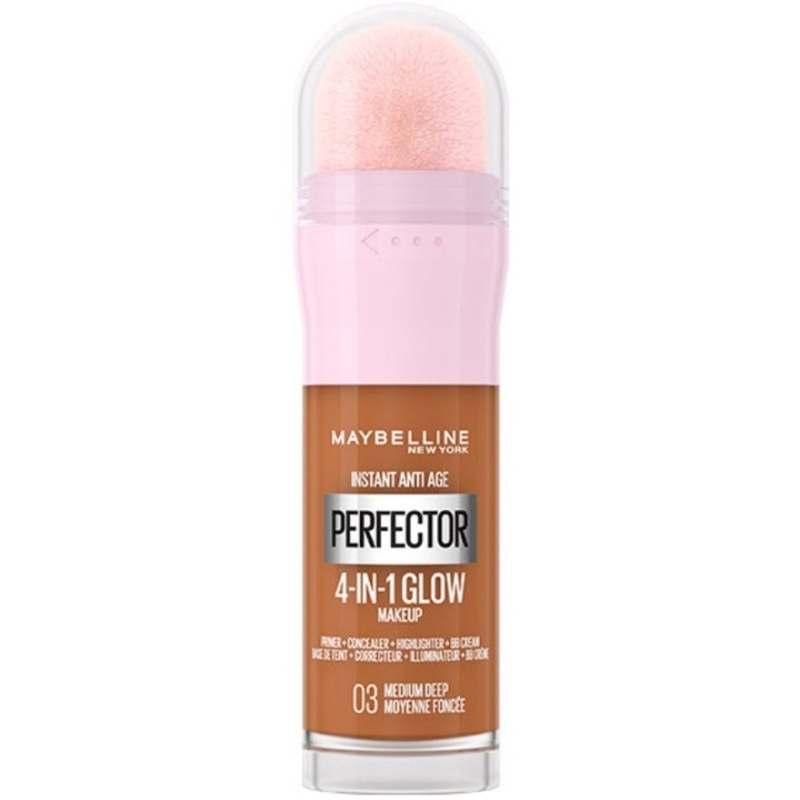 Maybelline Instant Perfector 4-in-1 Glow Makeup 03 Medium Deep -meikkivoide ryhmässä KAUNEUS JA TERVEYS / Meikit / Meikit Kasvot / Peitevoide @ TP E-commerce Nordic AB (D01461)