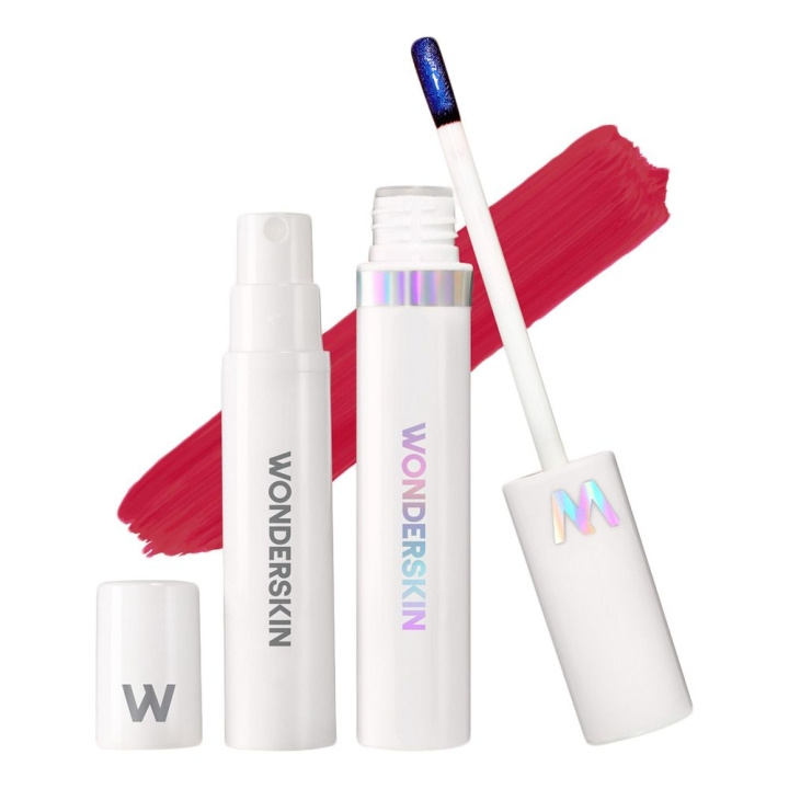 Wonderskin Wonder Blading Lip Stain Kit First Kiss Cranberry -huulten värjäyspakkaus ryhmässä KAUNEUS JA TERVEYS / Meikit / Huulet / Huulikynä @ TP E-commerce Nordic AB (D01677)