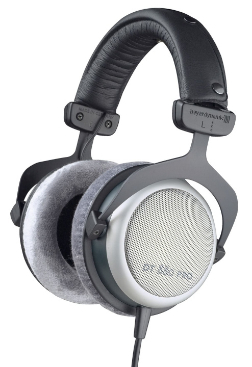 beyerdynamic DT 880 PRO 250 ohmin kuulokkeet ryhmässä KODINELEKTRONIIKKA / Ääni & Kuva / Kuulokkeet & Tarvikkeet / Kuulokkeet @ TP E-commerce Nordic AB (D08706)