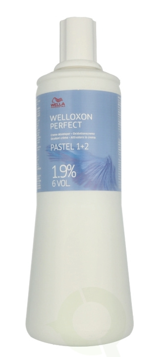 Wella Welloxon Perfect - Pastel 1+2 Creme Developer 1000 ml 1,9% 6 Vol. ryhmässä KAUNEUS JA TERVEYS / Hiukset &Stailaus / Hiustenhoito / Hiusväri / Hiusväri & Väripommi @ TP E-commerce Nordic AB (D09410)