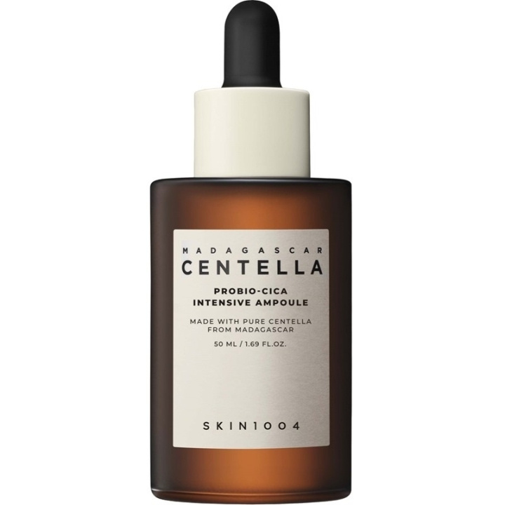 SKIN1004 Madagascar Centella Probio-Cica Intensive Ampoule 30ml ryhmässä KAUNEUS JA TERVEYS / Ihonhoito / Kasvot / Seerumit iholle @ TP E-commerce Nordic AB (D11598)