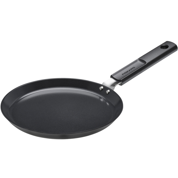 Fiskars Pannkakspanna Hard Face 22 cm Keramisk 1075522 ryhmässä KOTI, TALOUS JA PUUTARHA / Keittiövälineet / Paistinpannut @ TP E-commerce Nordic AB (D12984)