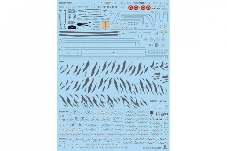 ITALERI 1:32 Panavia \'\'TORNADO\'\' ECR ITALERI 1:32 Panavia \'\'TORNADO\'\' ECR